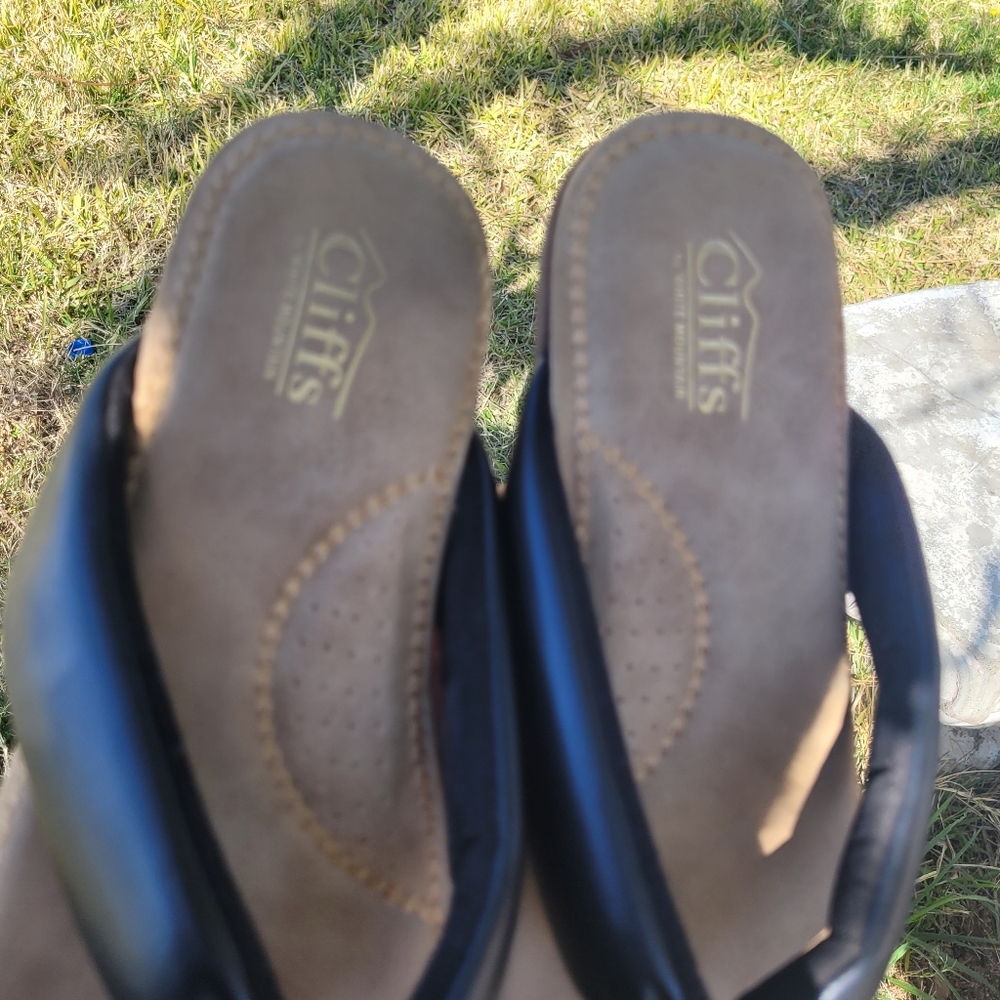 Cliffs sandals - Picture 10 of 13